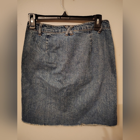 For The Republic Women's Size 4/26 Blue Denim Skirt - Picture 3 of 3